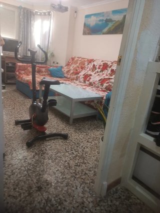 Bicicleta estática casi sin uso