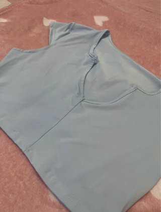 Camiseta Crop Top manga corta Azul Shein Talla M