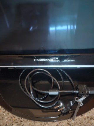 Televisión Plasma Panasonic Negra 46 pulgadas