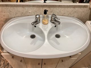 Lavabo doble de porcelana blanco