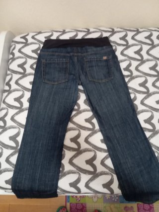 Pantalones vaqueros premamá camel y azul