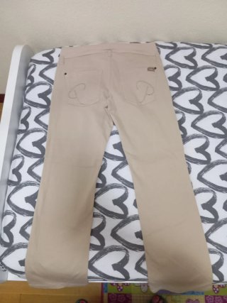 Pantalones vaqueros premamá camel y azul