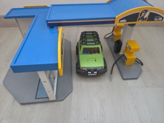 Lote Playmobil Comisaría, Gasolinera y Gimnasio