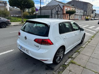 Volkswagen Golf VII 2.0 tdi 150cv R-line