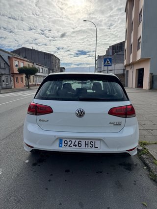Volkswagen Golf VII 2.0 tdi 150cv R-line