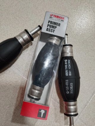 Perrillas náuticas Yamaha 6AW-24368-02 LOTE