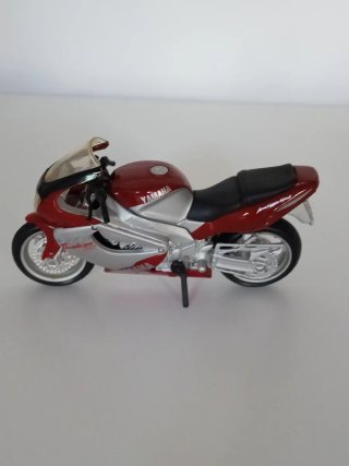 4 Motos de Colección Nuevas