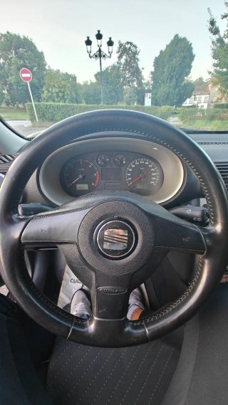 SEAT Leon 2004