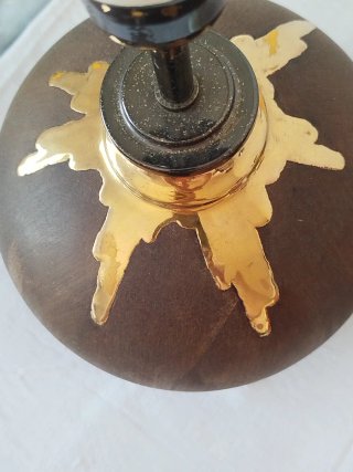 Lámparas de cerámica marrón y oro