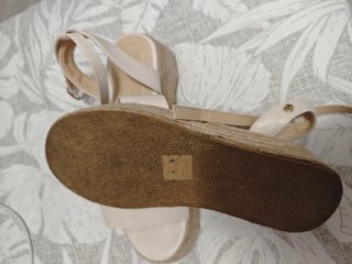 Sandalias Beige Cuña Esparto