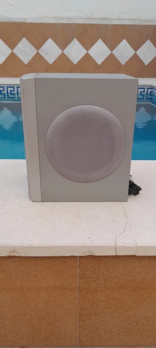 Subwoofer GRUNKEL Gris