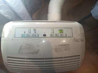 Pingüino DeLonghi Aire Acondicionado Portátil