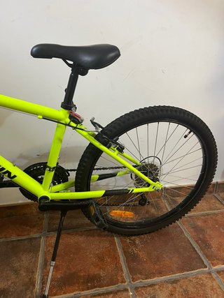 Bicicleta B'twin Montaña Verde Neón