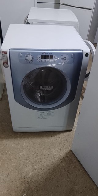 Lavadora Hotpoint Ariston Aqualtis