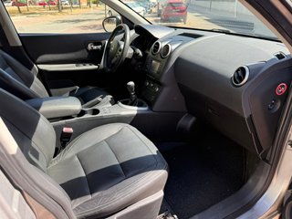 Nissan Qashqai 2.0 GASOLINA 5 PUERTAS