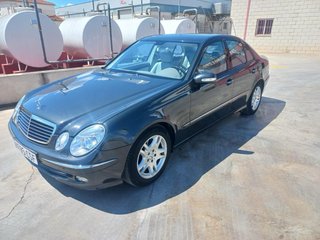 Mercedes-Benz Clase E 2004