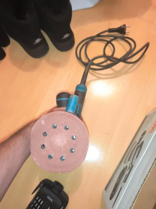 Pulidora Makita con un solo uso