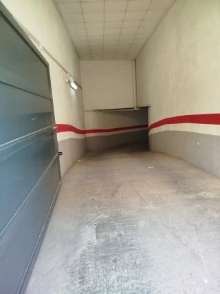 Se alquila Plaza de garaje José estralñi 22
