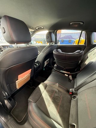 Mercedes-Benz GLA 200D