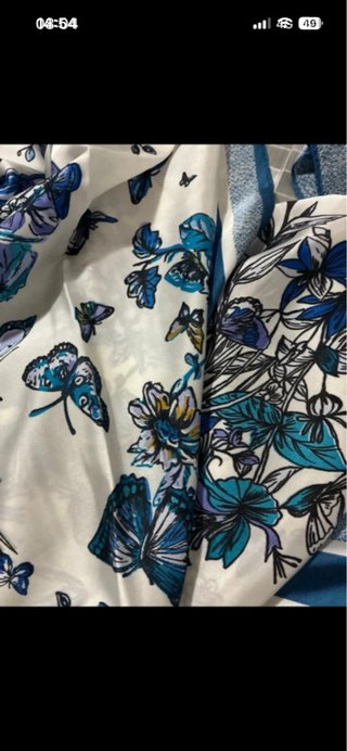 Foulard fantasia fiori e farfalle