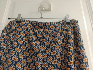 Pantaloni estivi stampati da donna