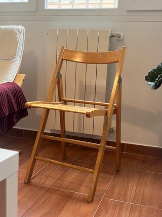 Silla plegable de madera