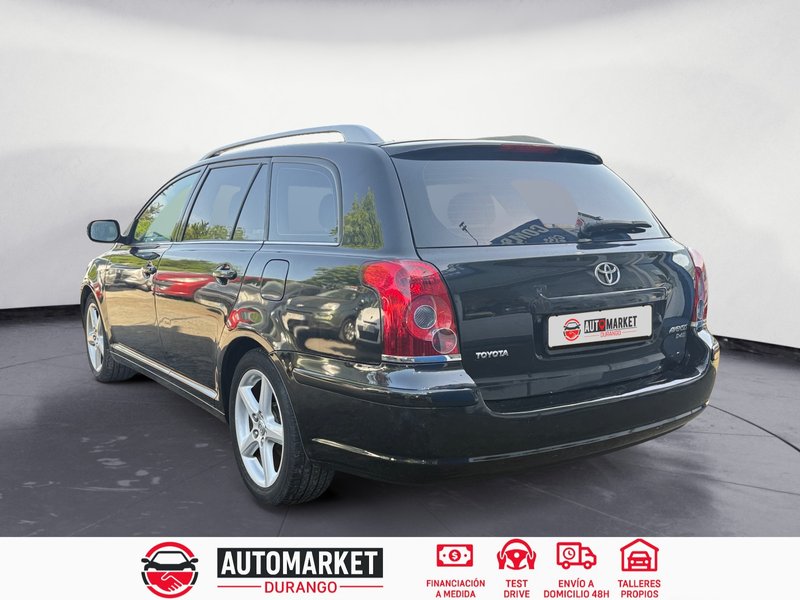 Toyota Avensis Wagon 2.2 D-4D Executive 2006, foto 3