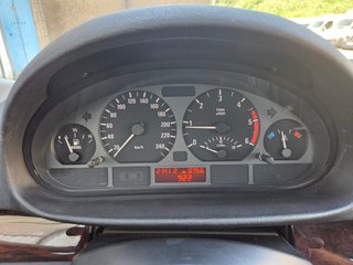 BMW SERIE 3 320d