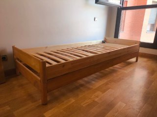 Base de cama de madera