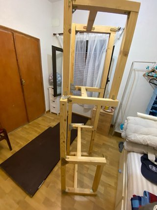 Cama abatible de madera para furgoneta camper