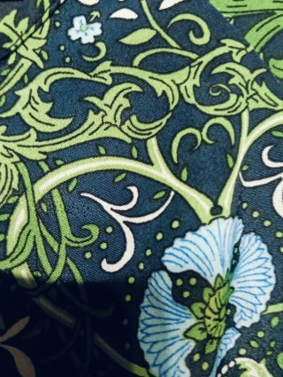 Blusa Saks Nueva Estampado Floral