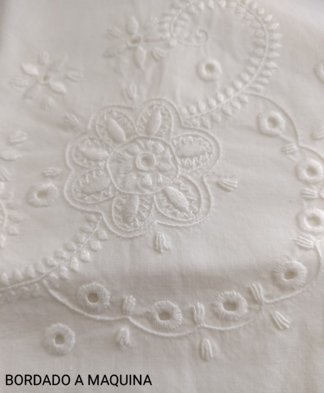 Set di lenzuola vintage con ricamo in cotone