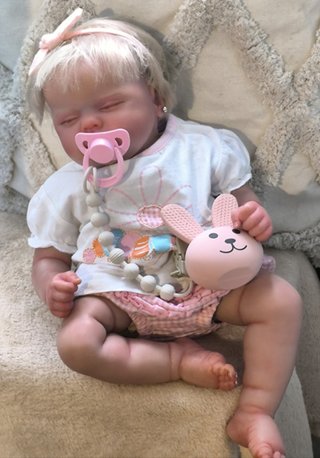 Muñeca Reborn "Clara"