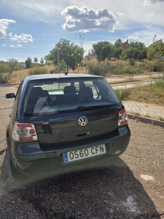 wolkswagen golf 2003