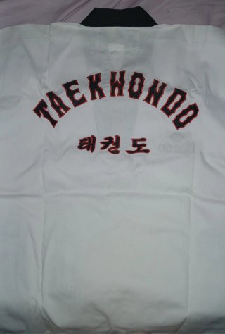Conjunto Dobok Taekwondo Daedo 140cm