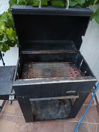Barbacoa Negra Metal