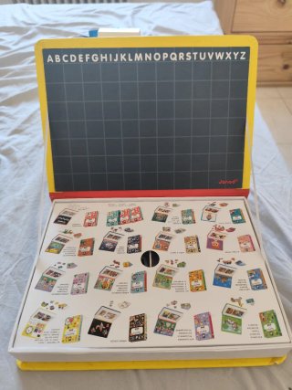 Tabla Lectoescritura y Magnétic Book Alfabeto CAT