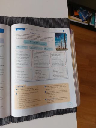 Lengua y literatura, 2 ESO - serie comenta