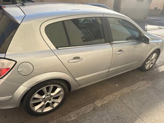Opel Astra 2004