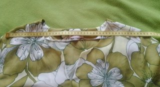 Blusa vintage manga corta floral