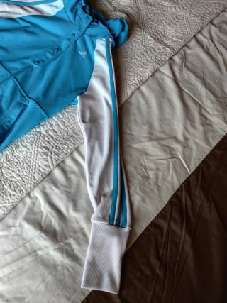 Chaqueta Adidas azul celeste vintage