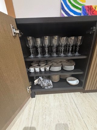 Aparador Ikea Madera y Metal