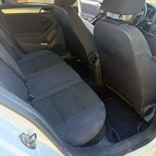 Se vende Volkswagen Golf 6 del 2009 motor 1.6 TDI