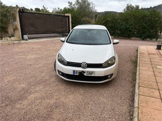Se vende Volkswagen Golf 6 del 2009 motor 1.6 TDI