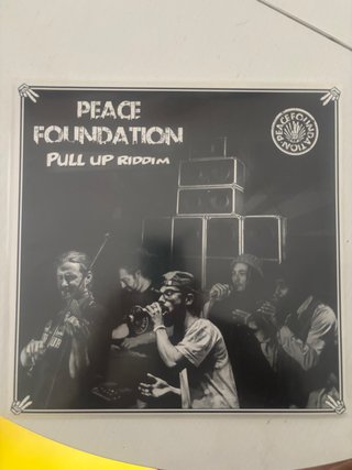 Vinilo Peace Foundation - Pull Up Riddim