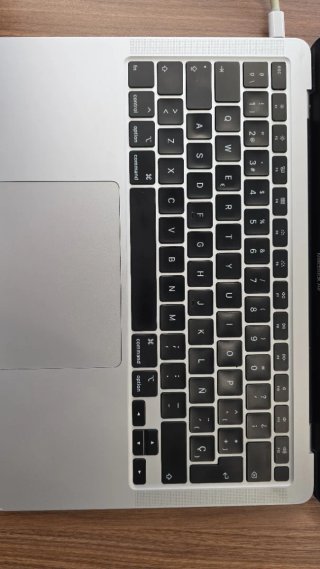 MacBook Air 13 2020 Intel Core i3 8GB RAM