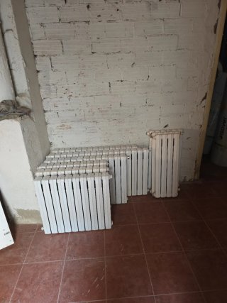 Radiador de hierro fundido blanco