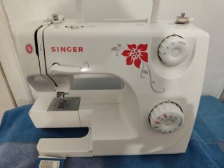 Máquina de coser Singer 8280