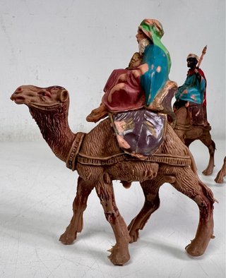 Antiguos Reyes Magos en Camello