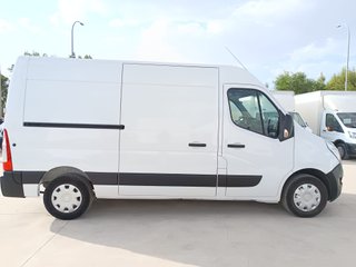 Renault Master 2.3 furgón taller 130CV